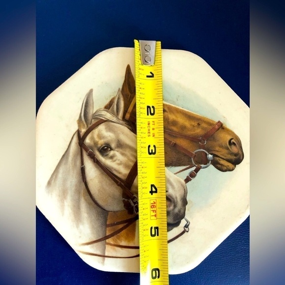 Mid-Century HORSE TRIVET TILE plaque THOROUGHBRED  - TOP CONDITION - Picture 4 of 4
